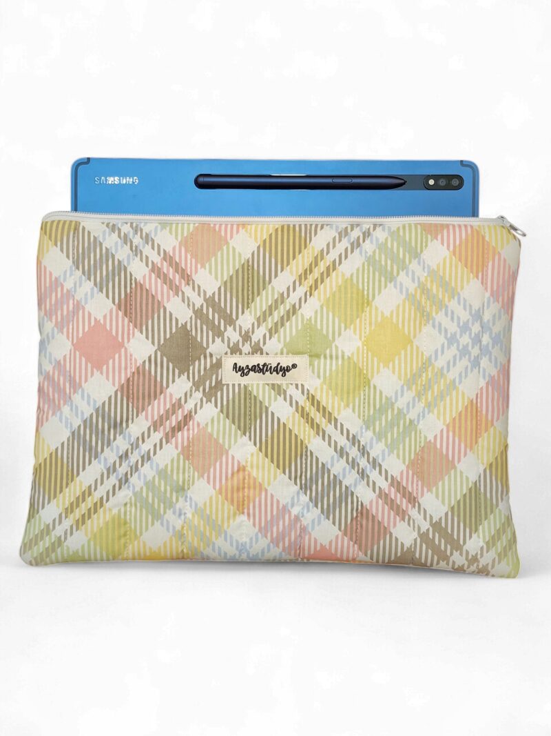 10-12" iPad/Tablet Sleeve - Gingham | Ayza Stüdyo