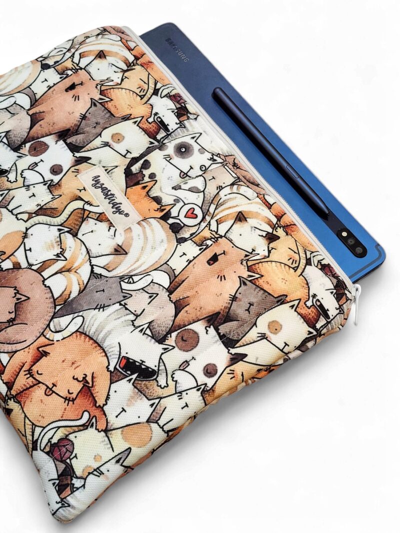 10-12" iPad/Tablet Sleeve - Naughty Cats | Ayza Stüdyo - Image 3