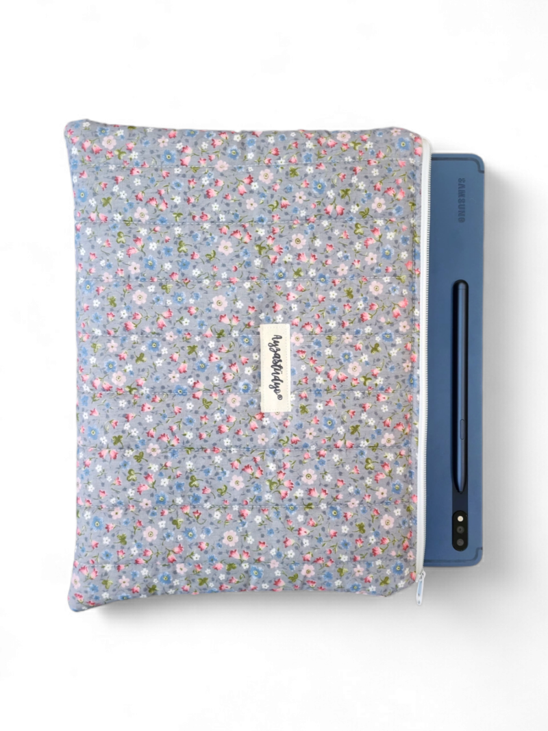 10-12" iPad/Tablet Sleeve - Gray Ditsy Flowers | Ayza Stüdyo - Image 3