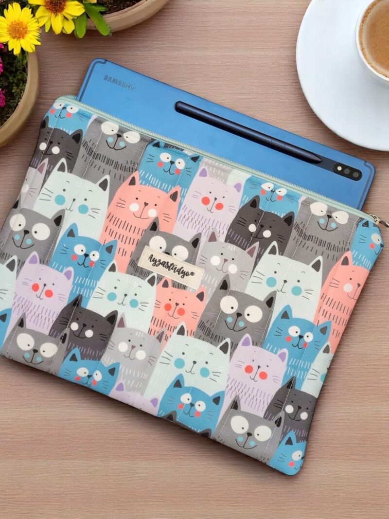 Puffy Tablet Sleeve - Night Cats | Ayza Stüdyo