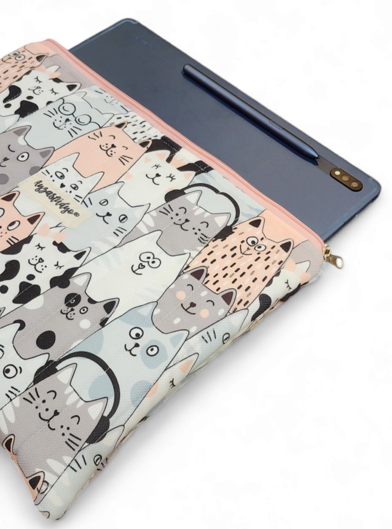 10-12" iPad/Tablet Sleeve - Cute Cats | Ayza Stüdyo - Image 2