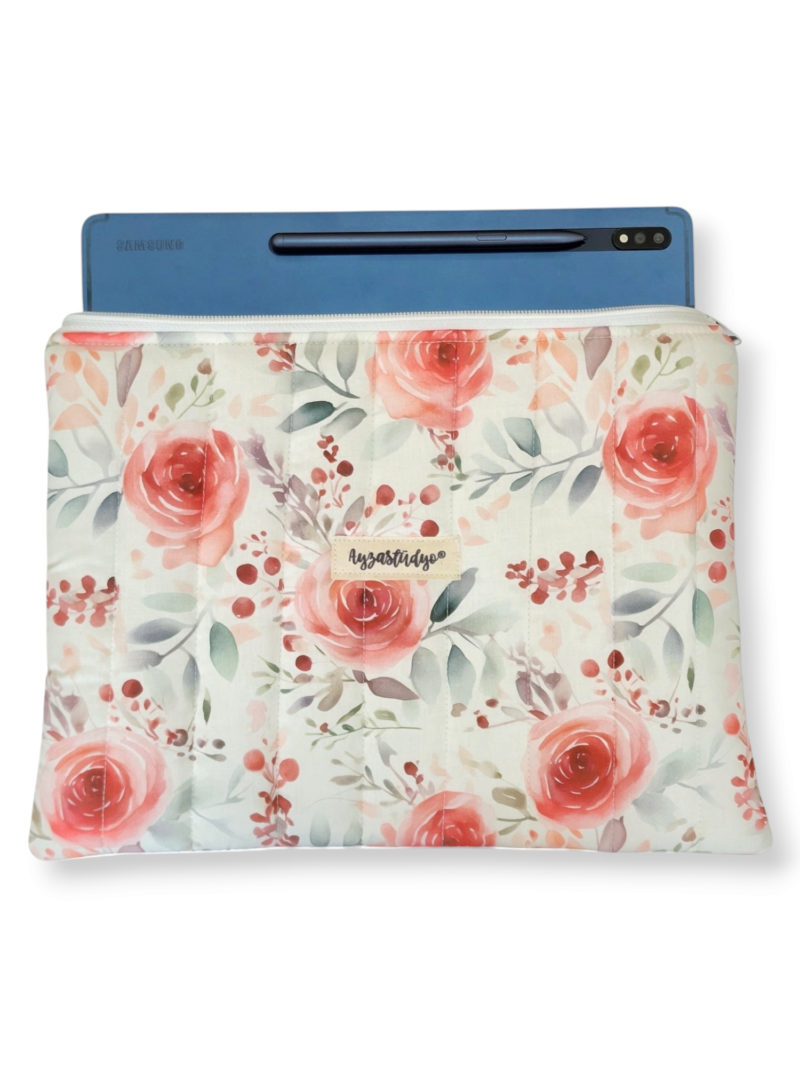 10-12" iPad/Tablet Sleeve - Red Roses | Ayza Stüdyo