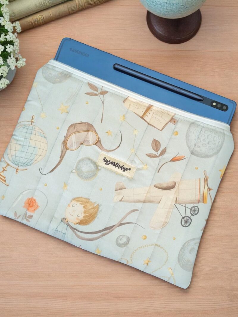 Puffy iPad/Tablet Sleeve - Little Prince's Dream | Ayza Stüdyo