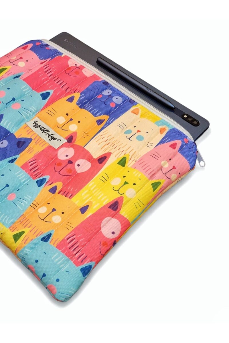 Puffy iPad/Tablet Sleeve - Sweet Cats | Ayza Stüdyo - Image 3
