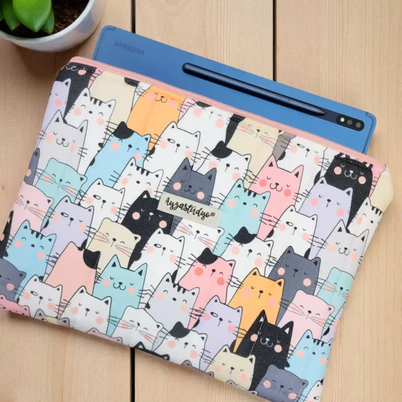 Puffy iPad/Tablet Sleeve - Color Cats | Ayza Stüdyo